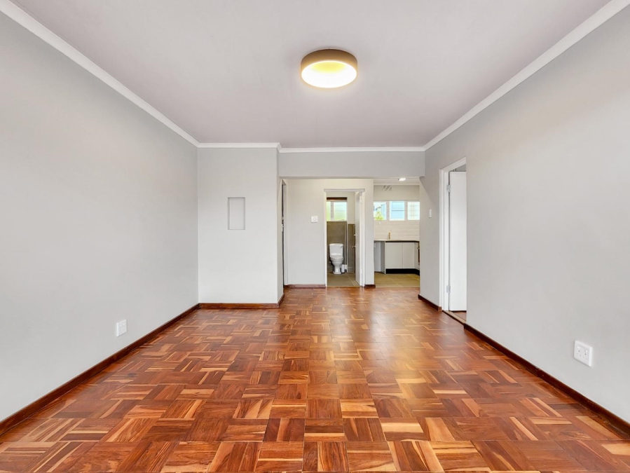 To Let 1 Bedroom Property for Rent in Tamboerskloof Western Cape
